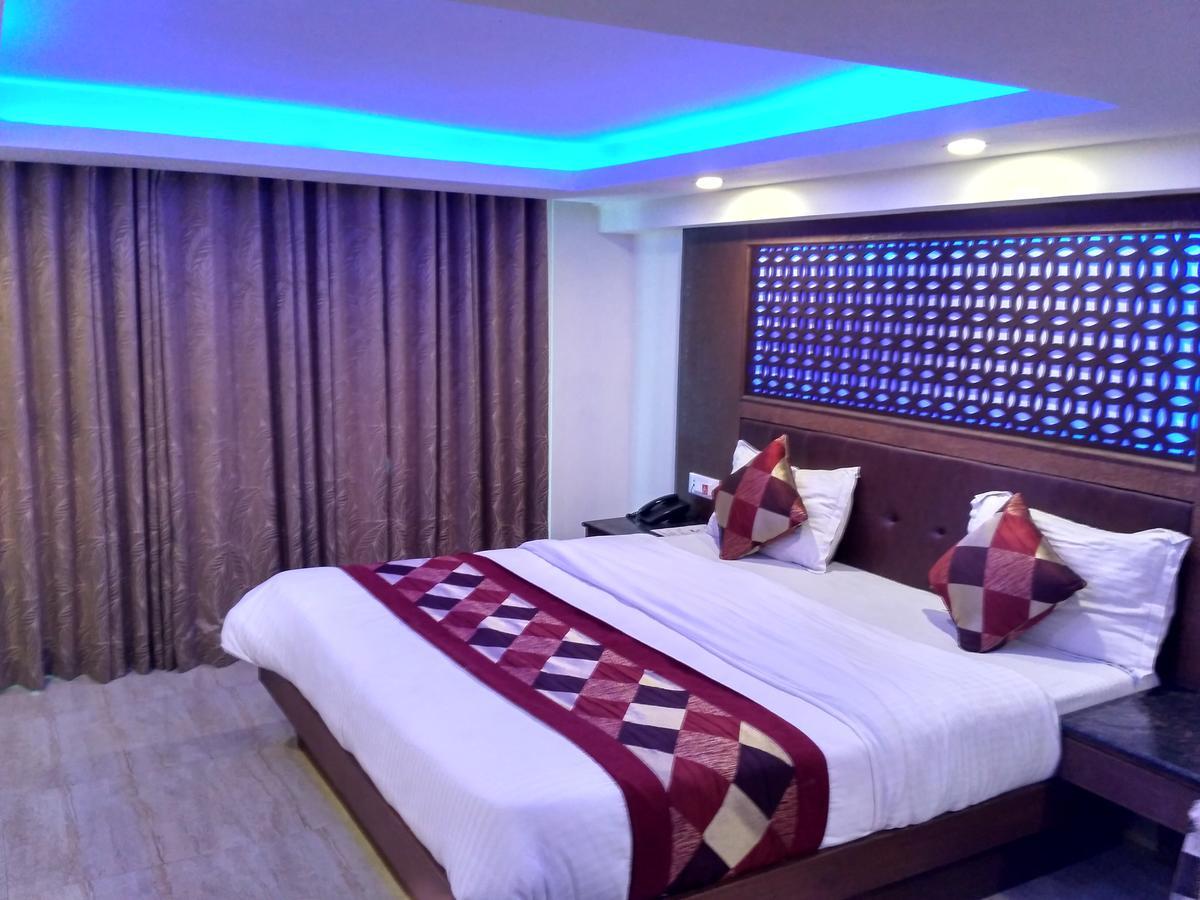 Hotel Hamers International 穆索里 外观 照片