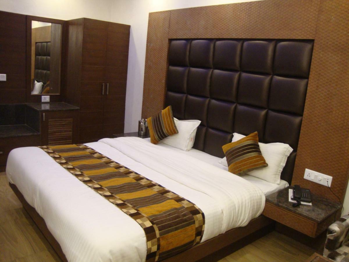 Hotel Hamers International 穆索里 外观 照片