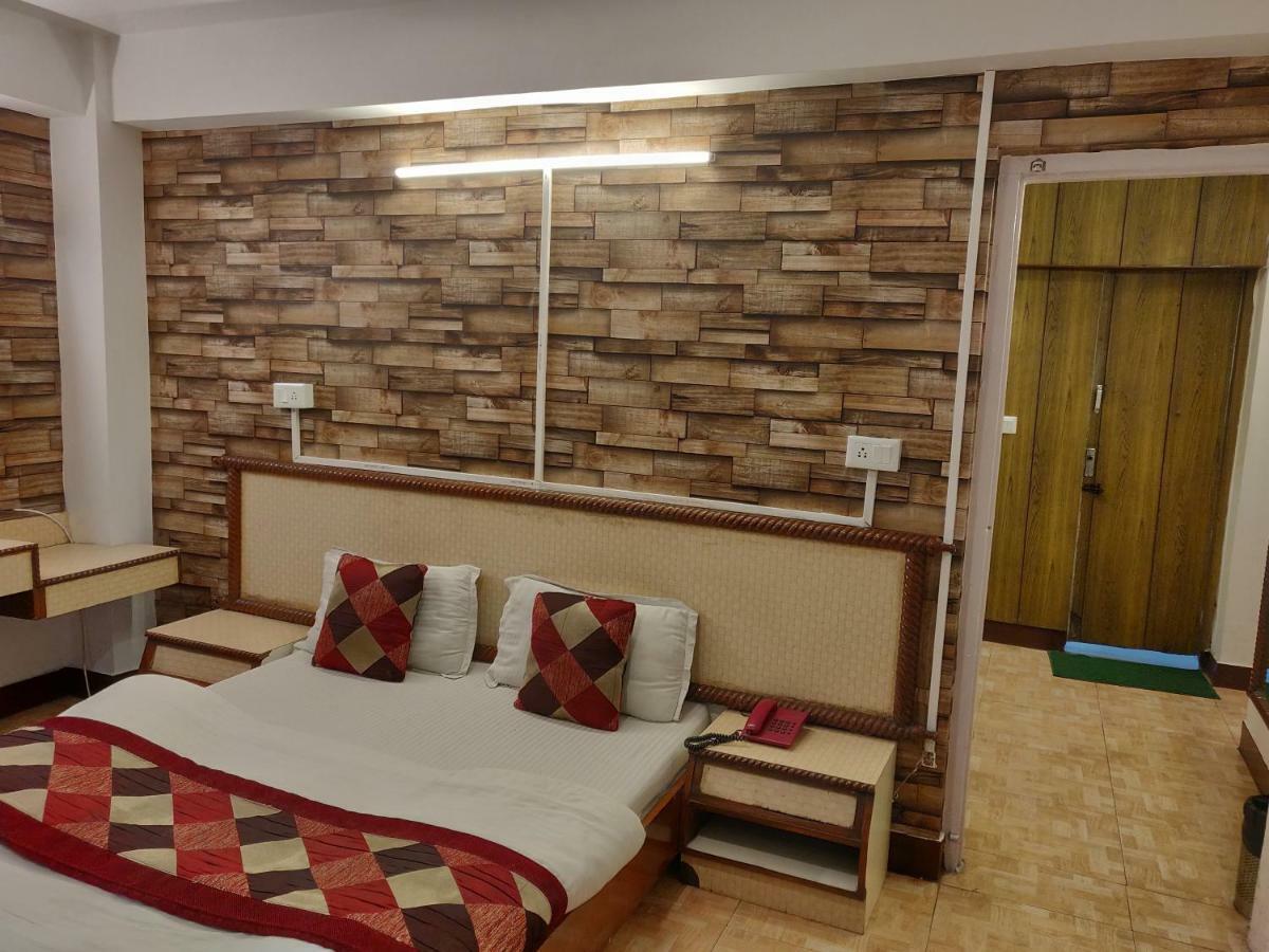 Hotel Hamers International 穆索里 外观 照片