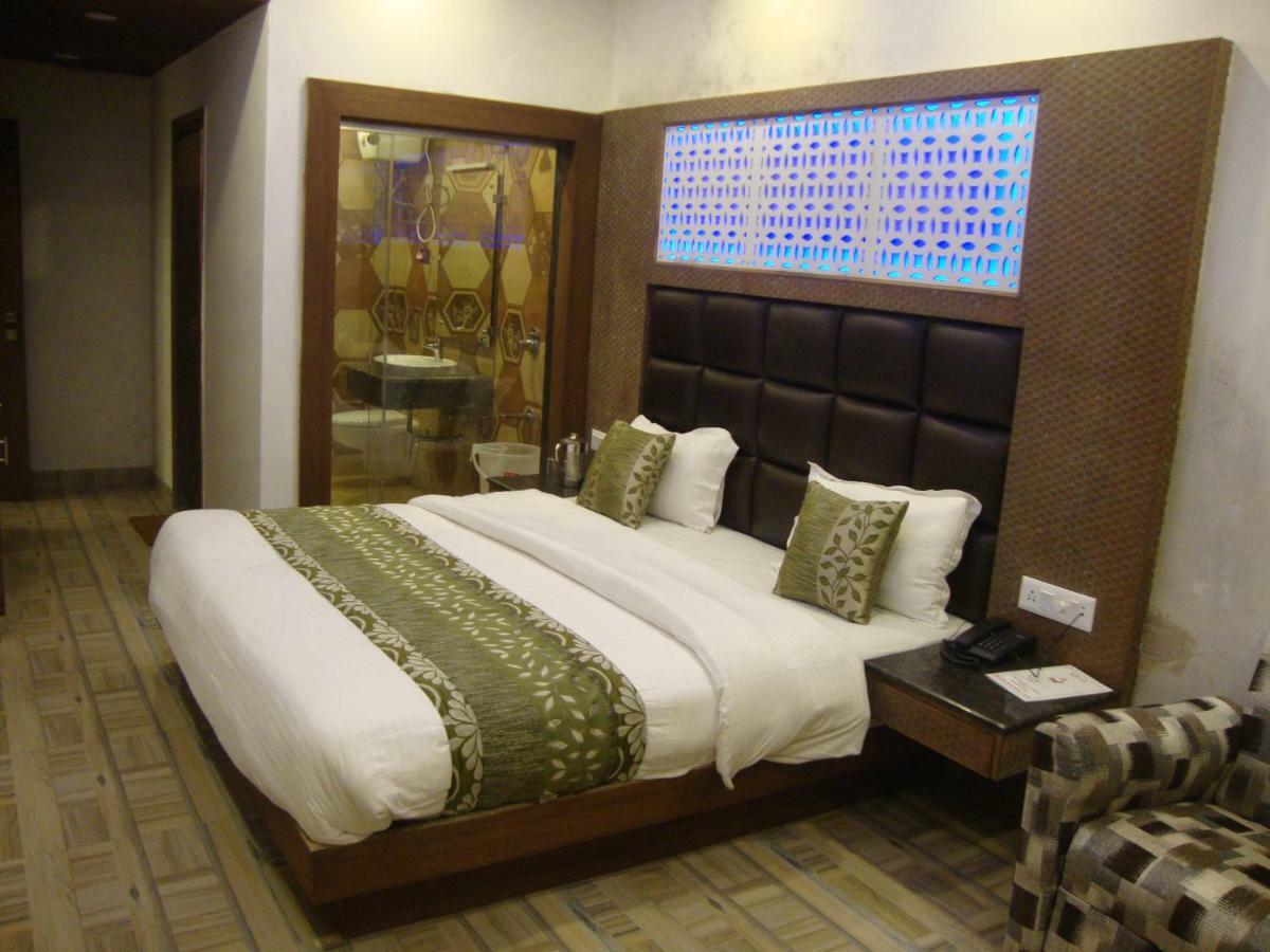 Hotel Hamers International 穆索里 外观 照片